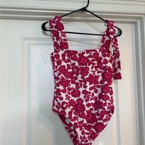 Floral Tie-Shoulder One-Piece Swimsuit in White & Fuchsia